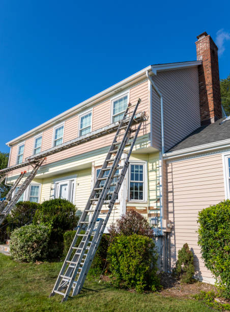 Siding Removal and Disposal in Wind Lake, WI